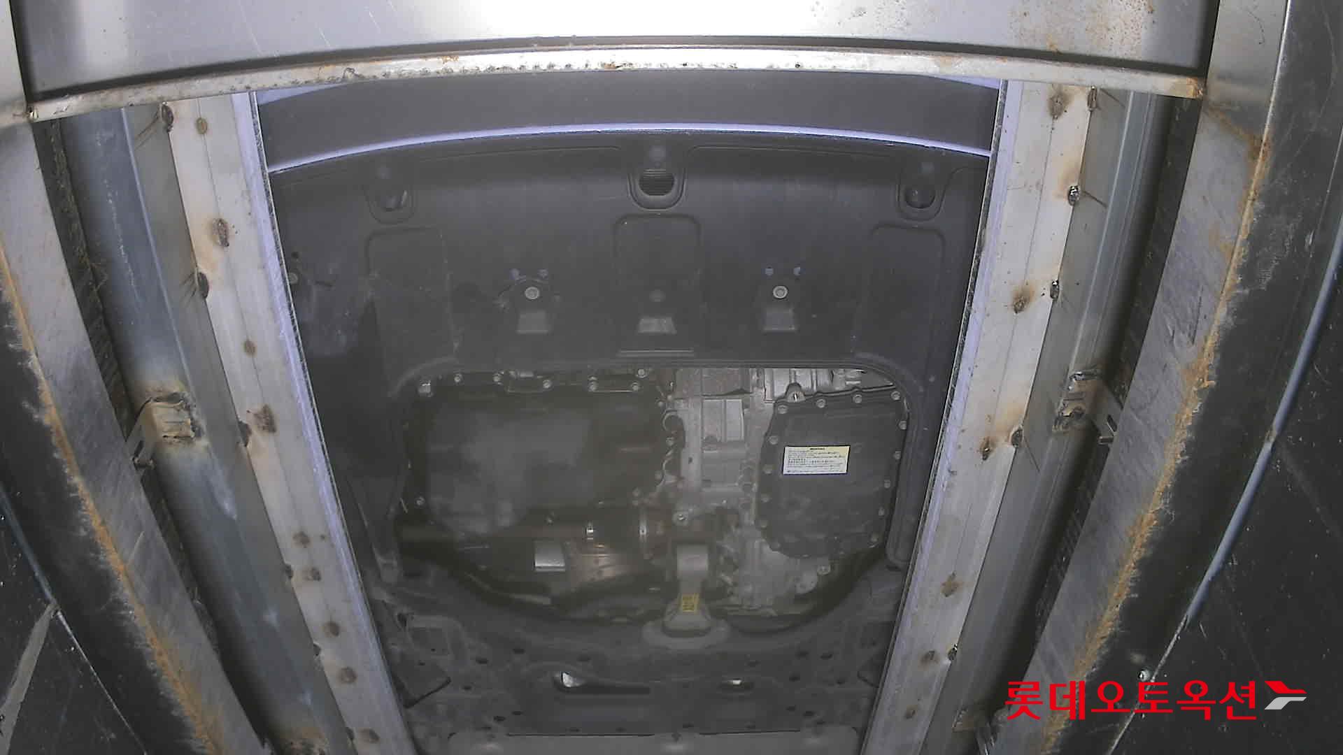 Hyundai Elantra - 8