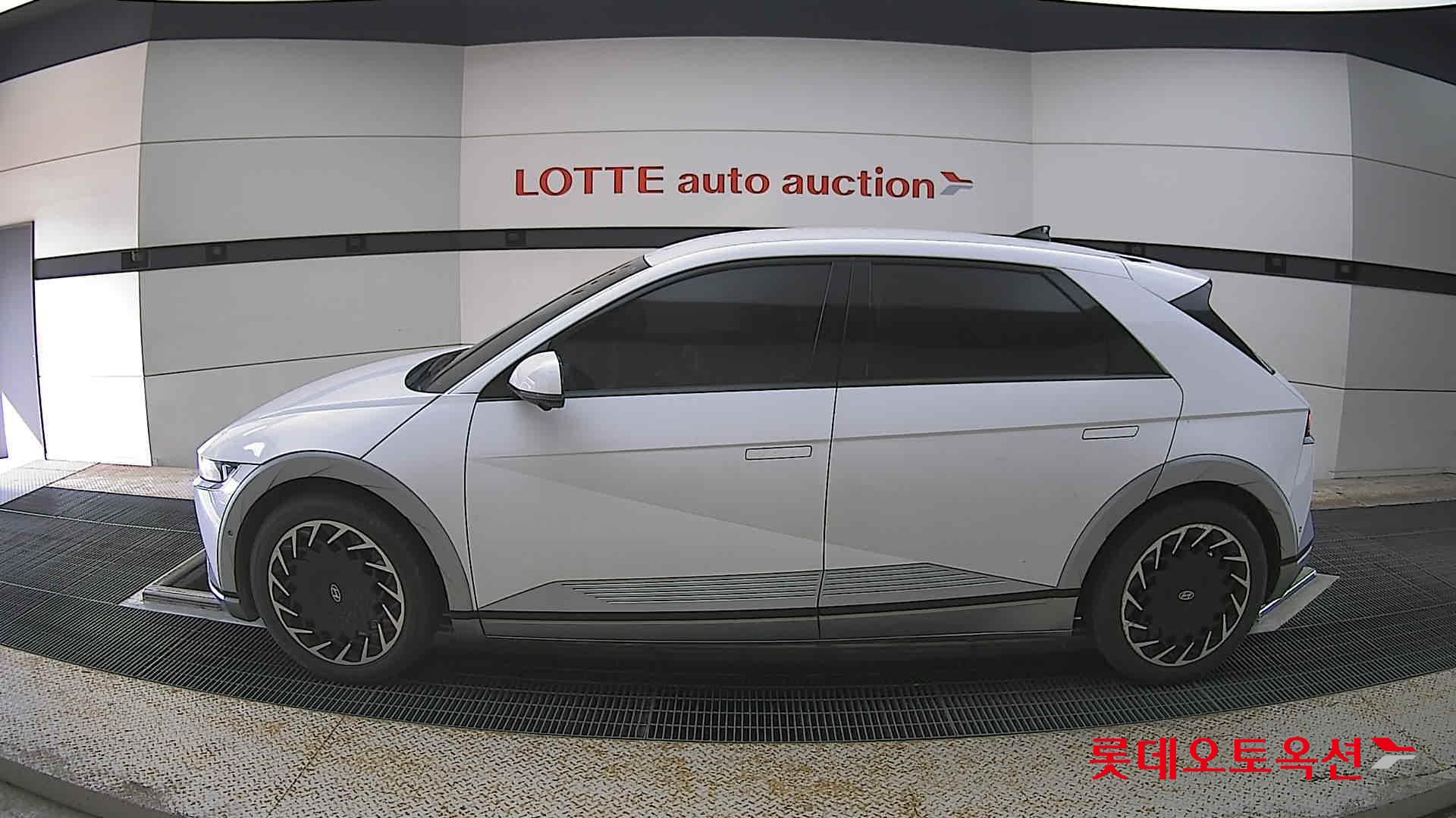 Hyundai Ioniq 5 - 13