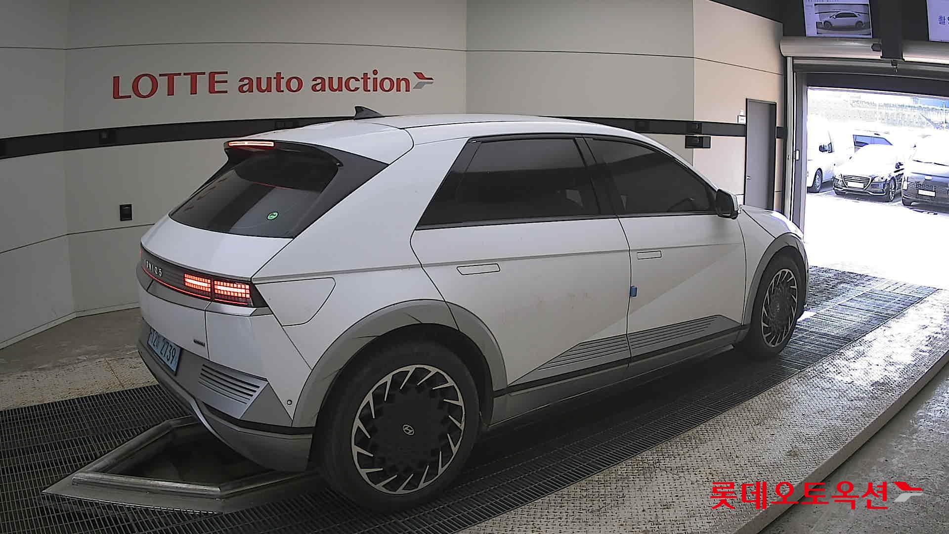 Hyundai Ioniq 5 - 19