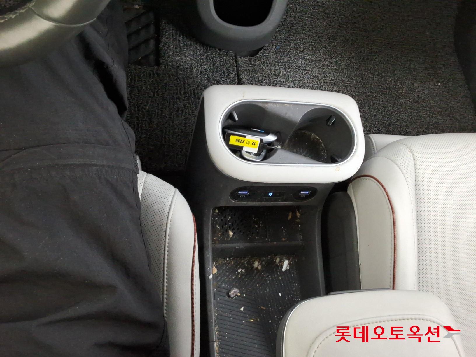 Hyundai Ioniq 5 - 32