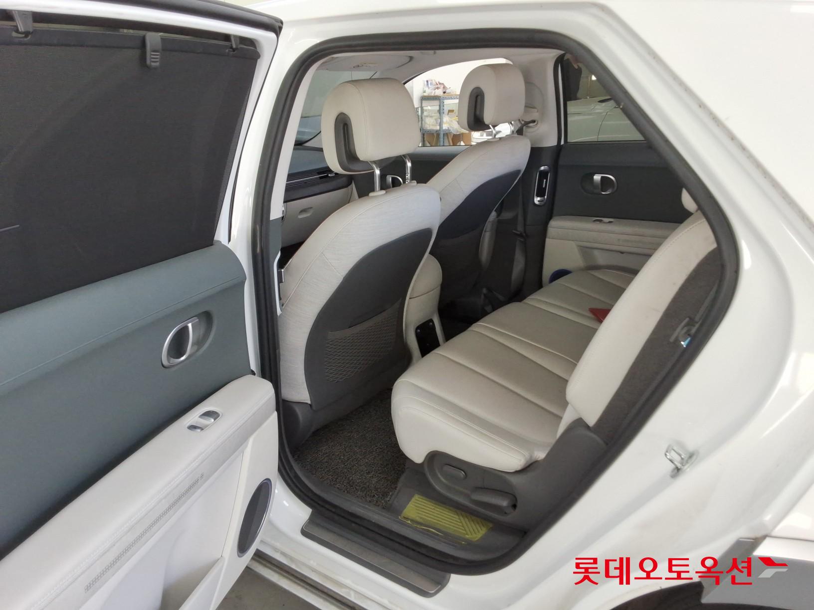 Hyundai Ioniq 5 - 36