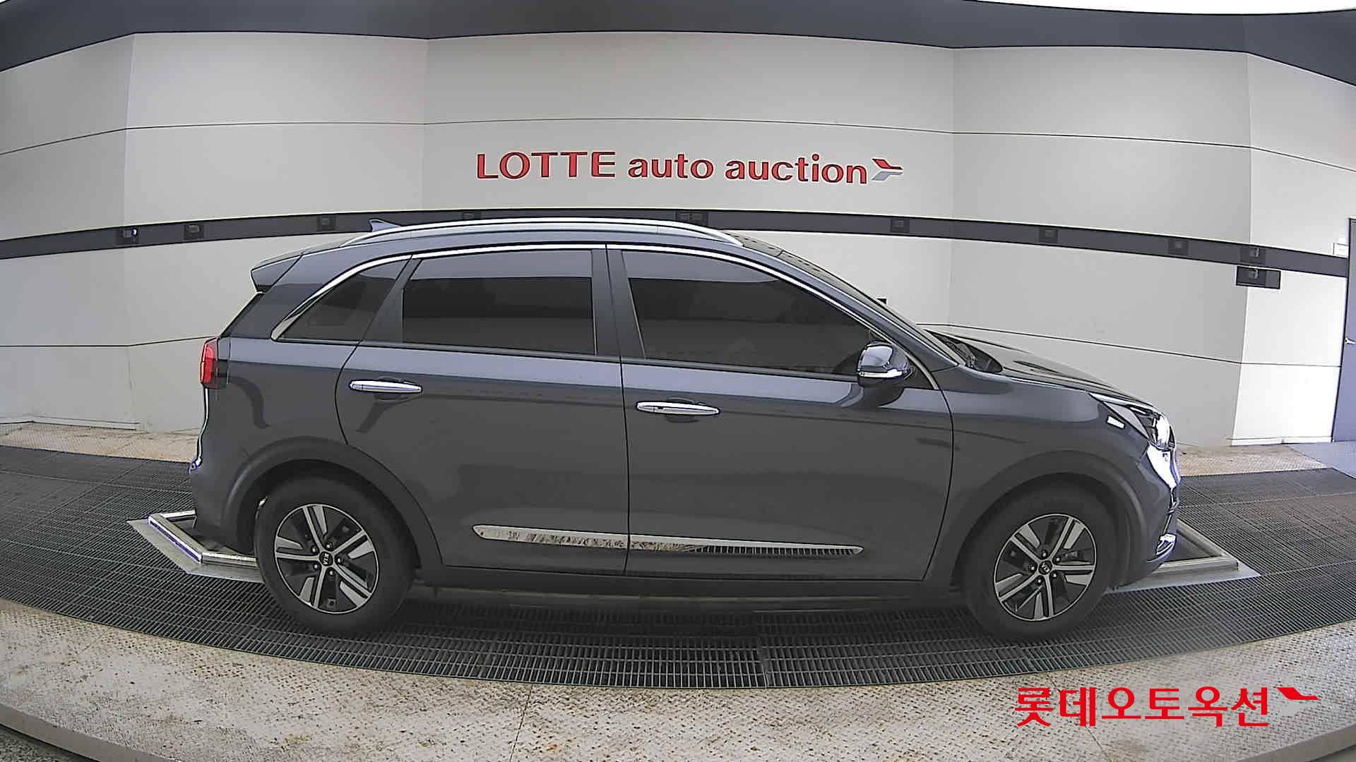 Kia Niro - 21