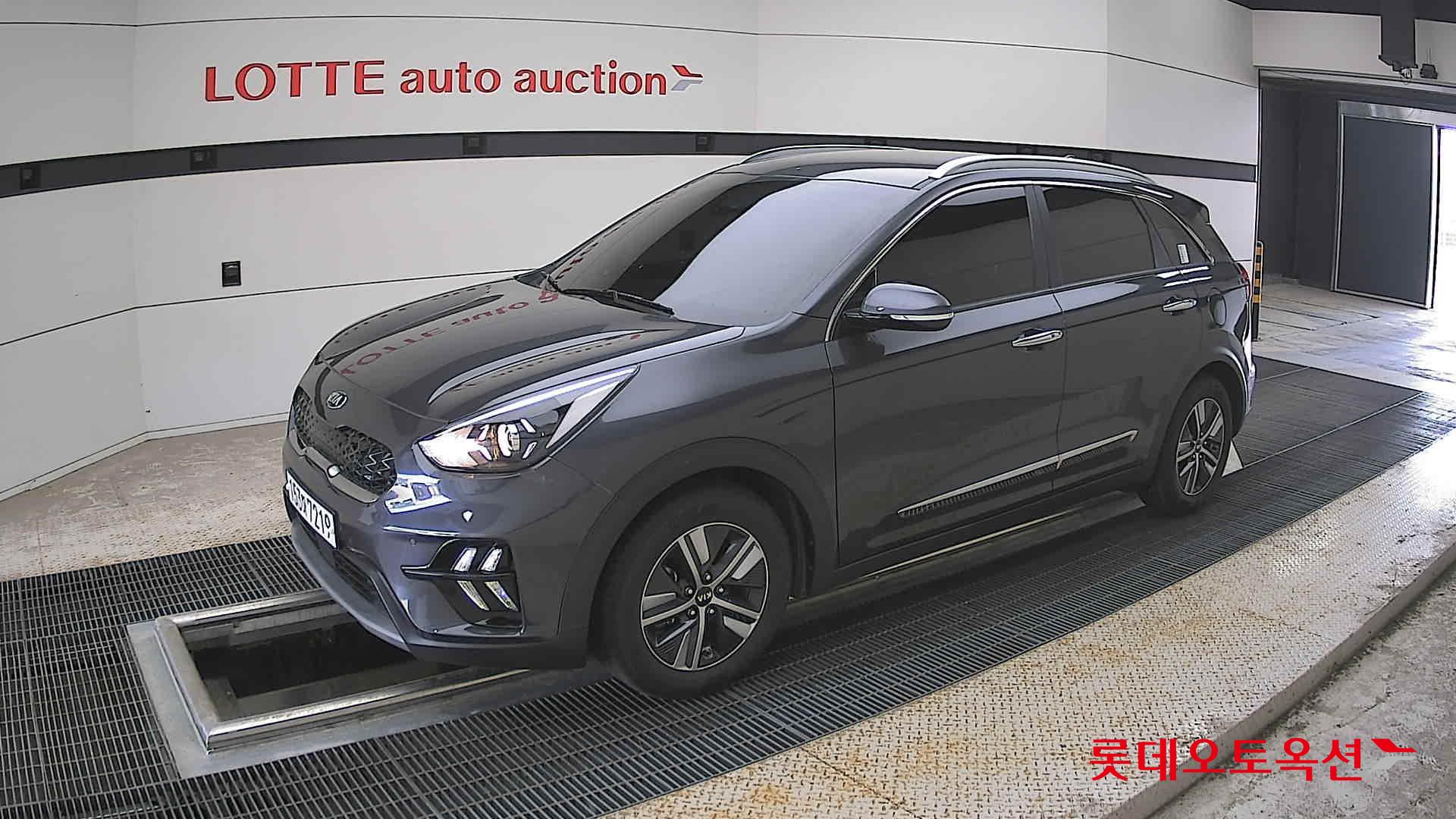 Kia Niro - 11