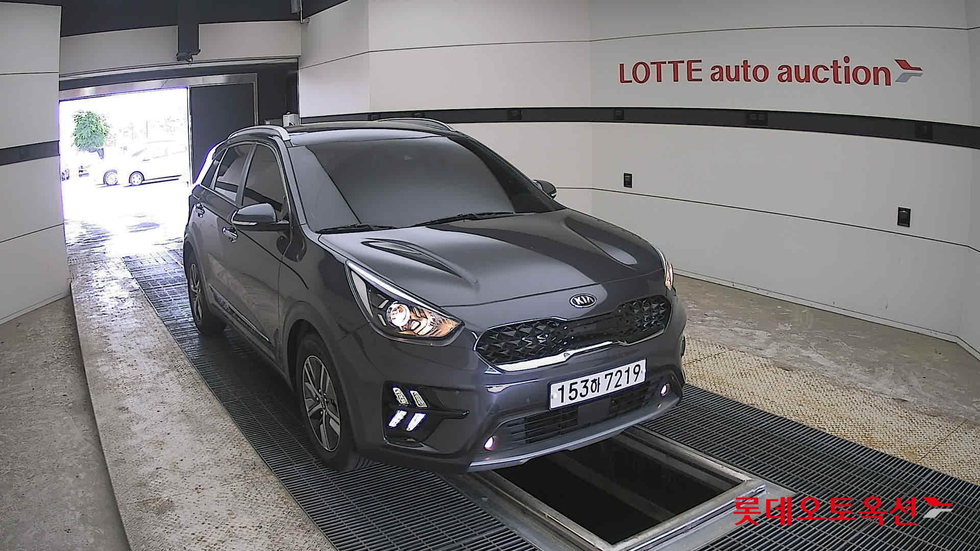 Kia Niro - 24