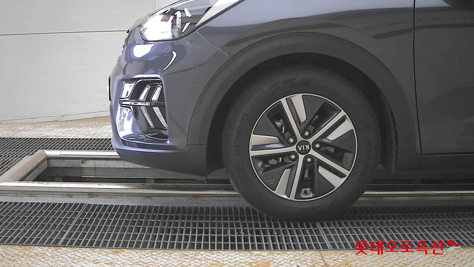 Kia Niro - 25