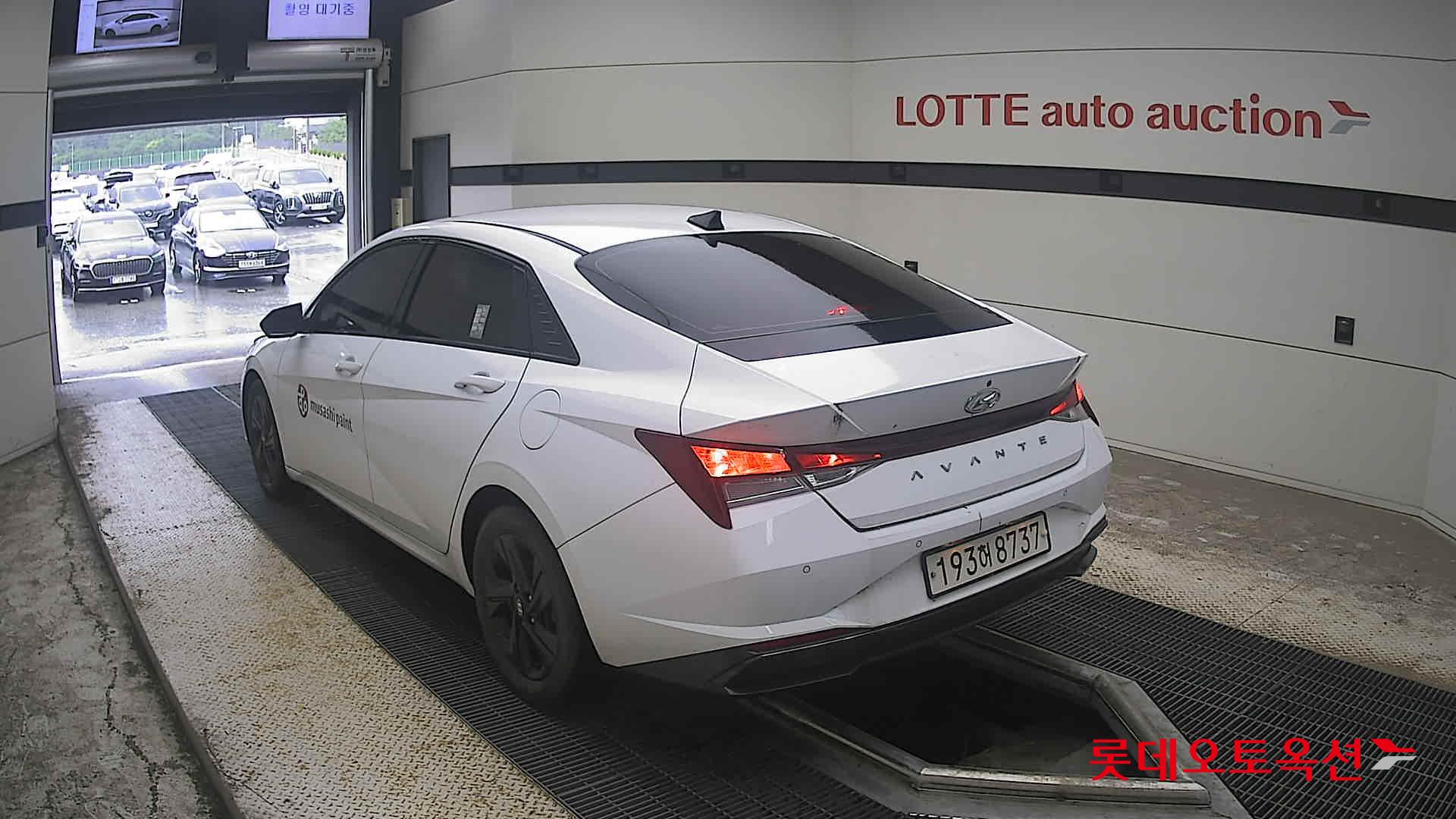 2023 - hyundai avante