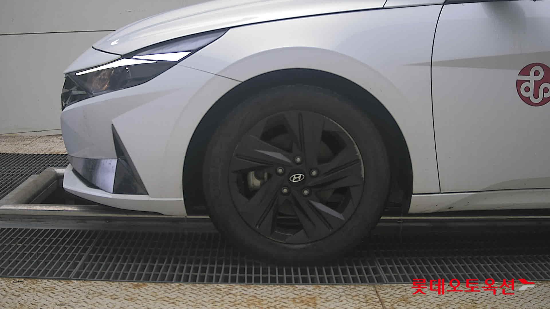 2023 - hyundai avante