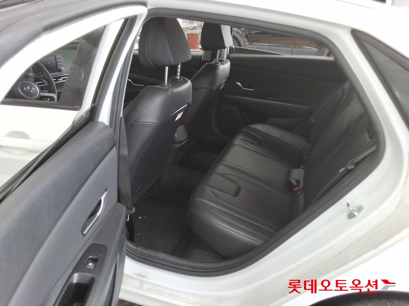 2023 - hyundai avante