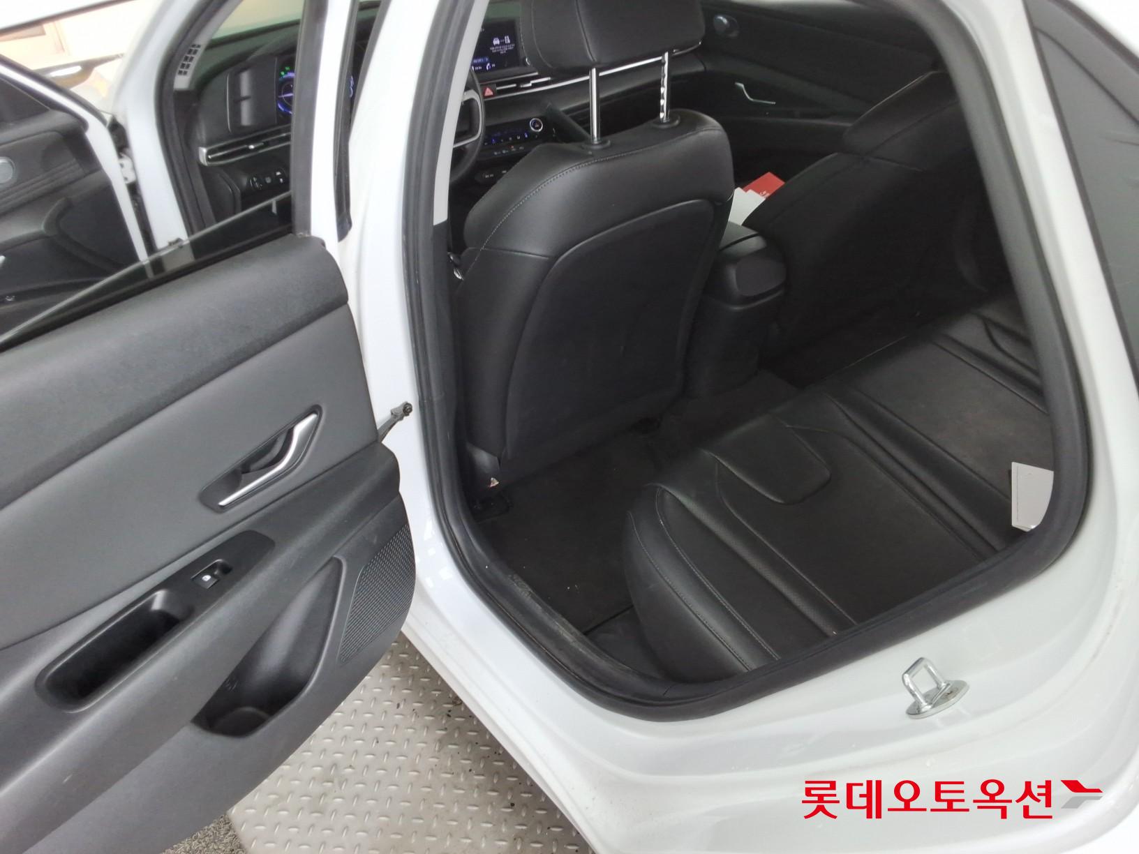 2023 - hyundai avante