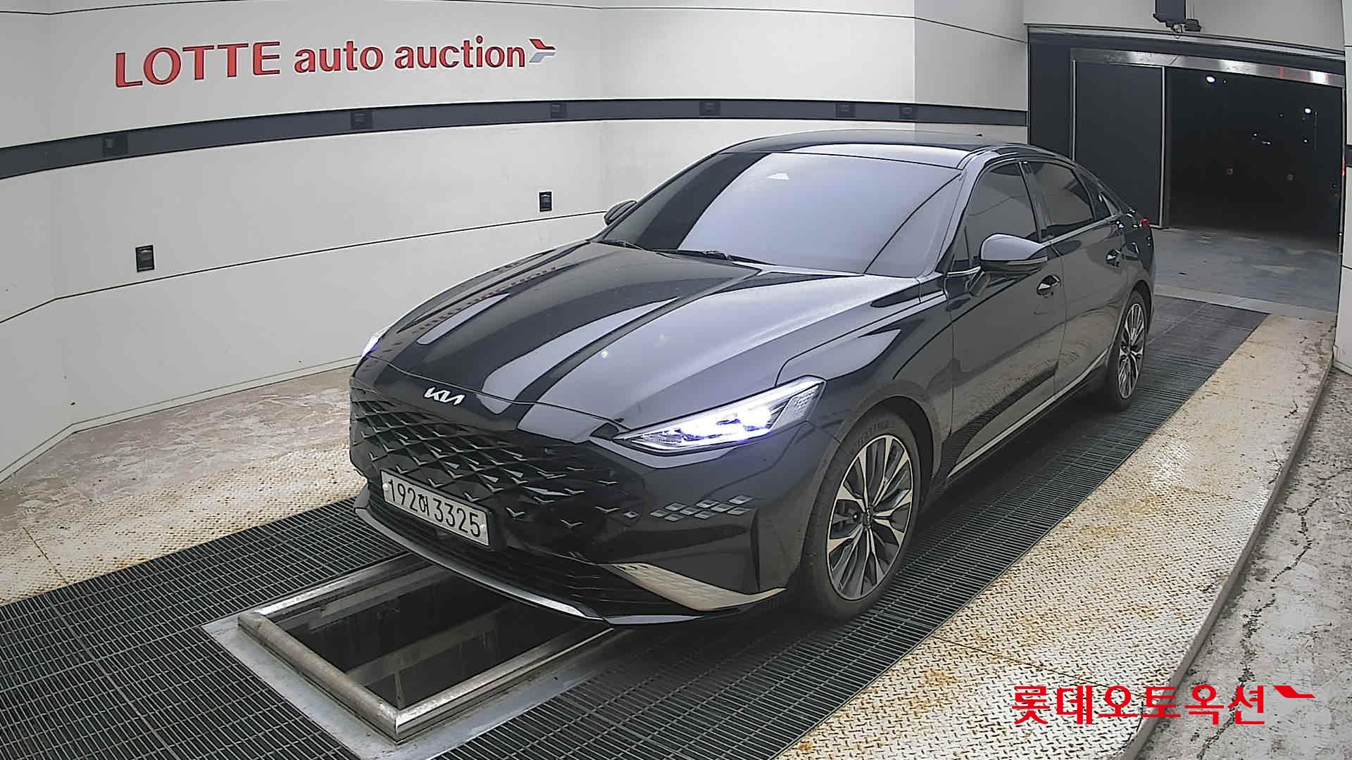 2023 - kia k8