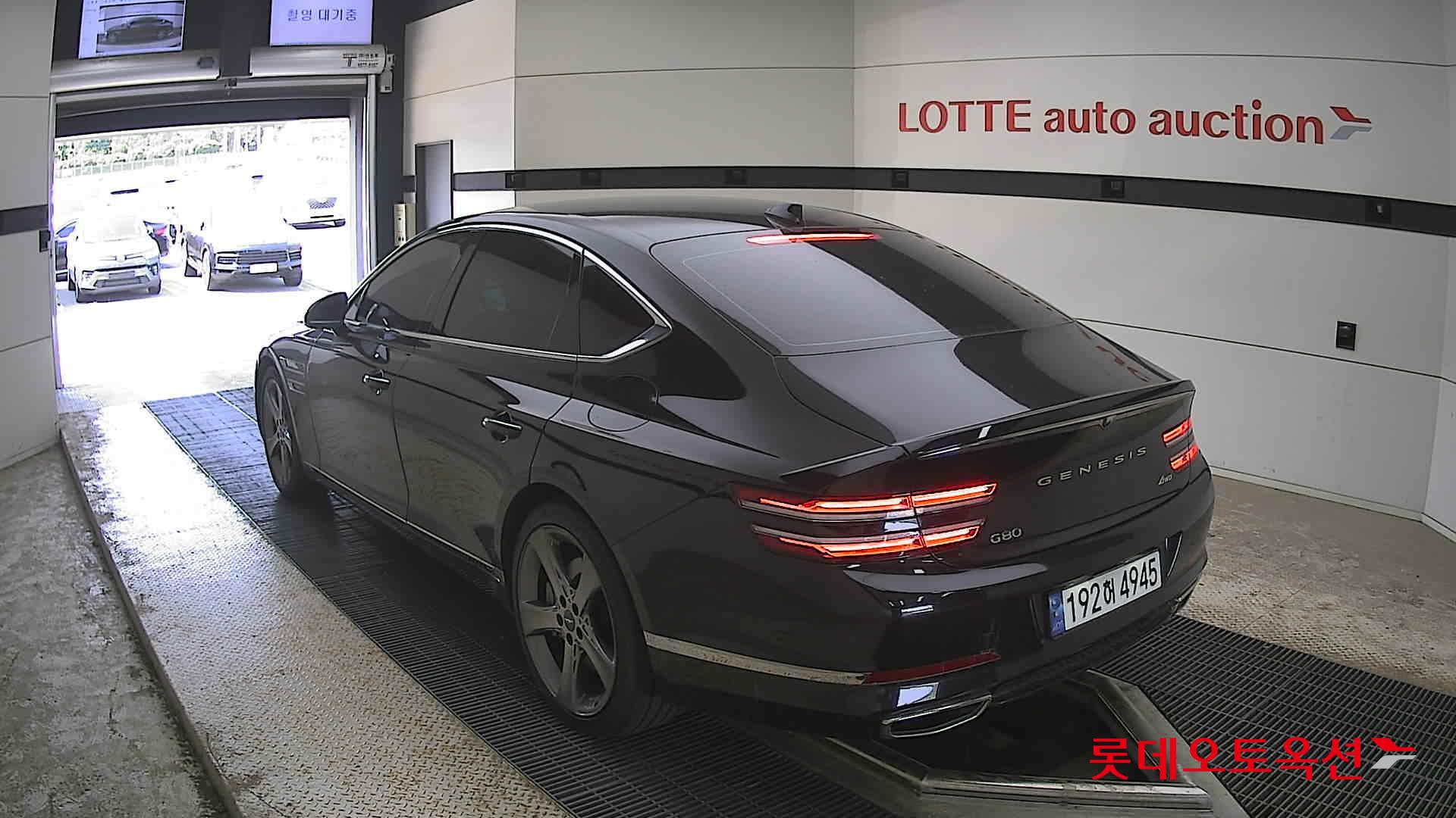 Genesis G80 - 4