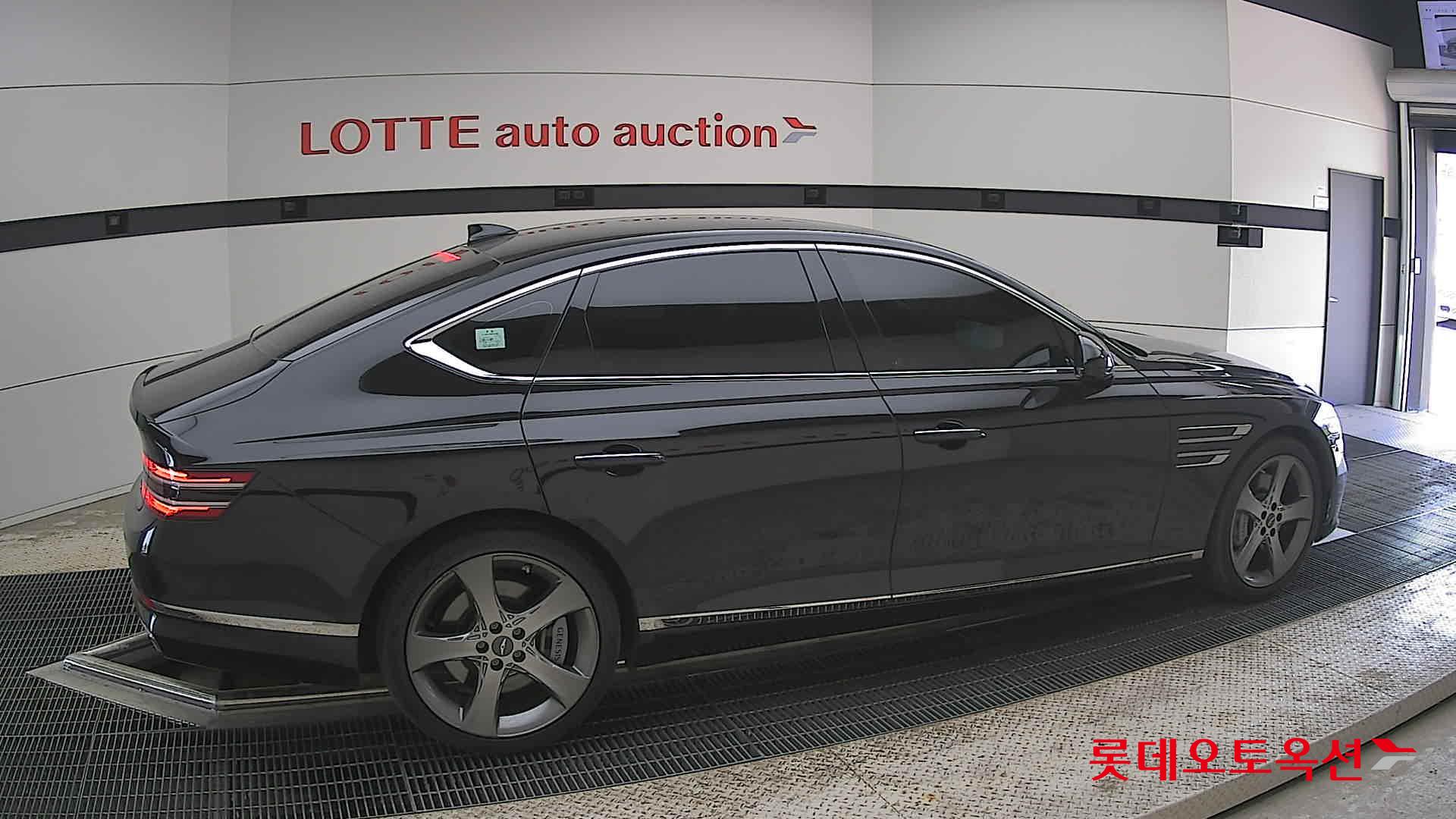 Genesis G80 - 20