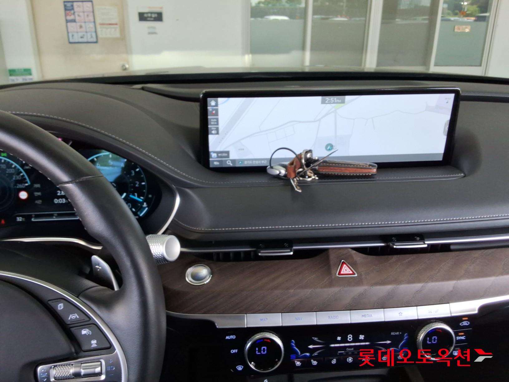 Genesis G80 - 32