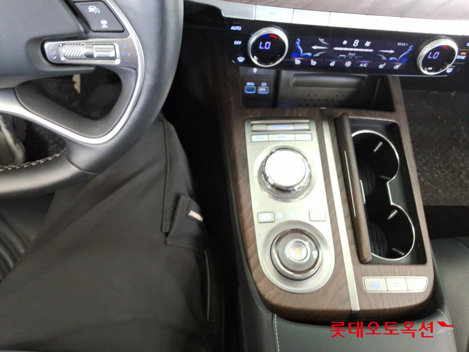 Genesis G80 - 34