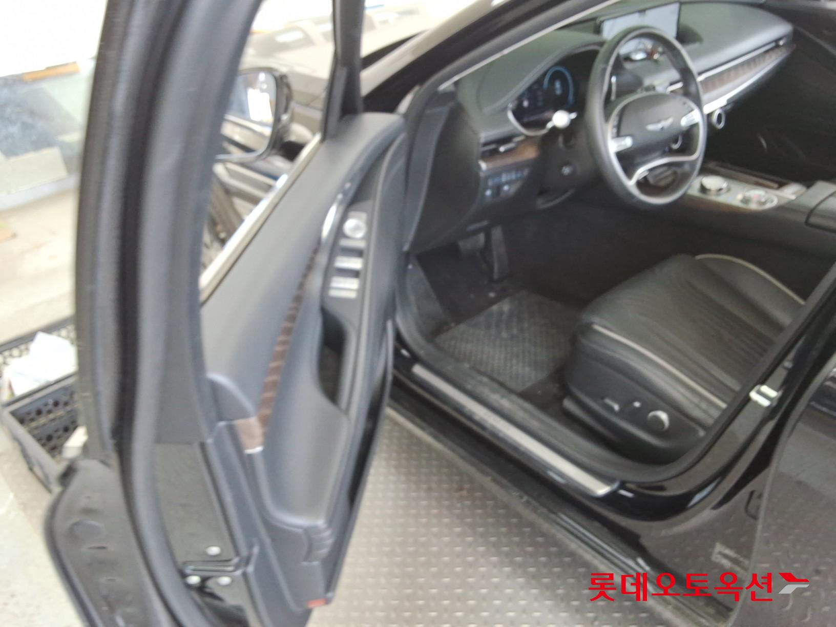 Genesis G80 - 37