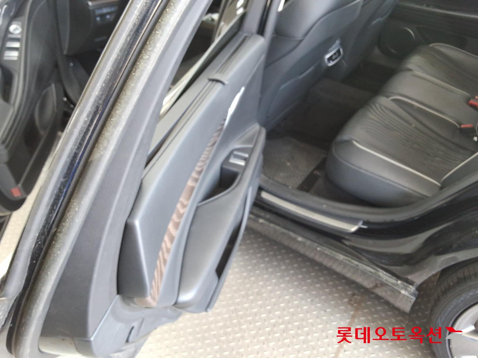 Genesis G80 - 38