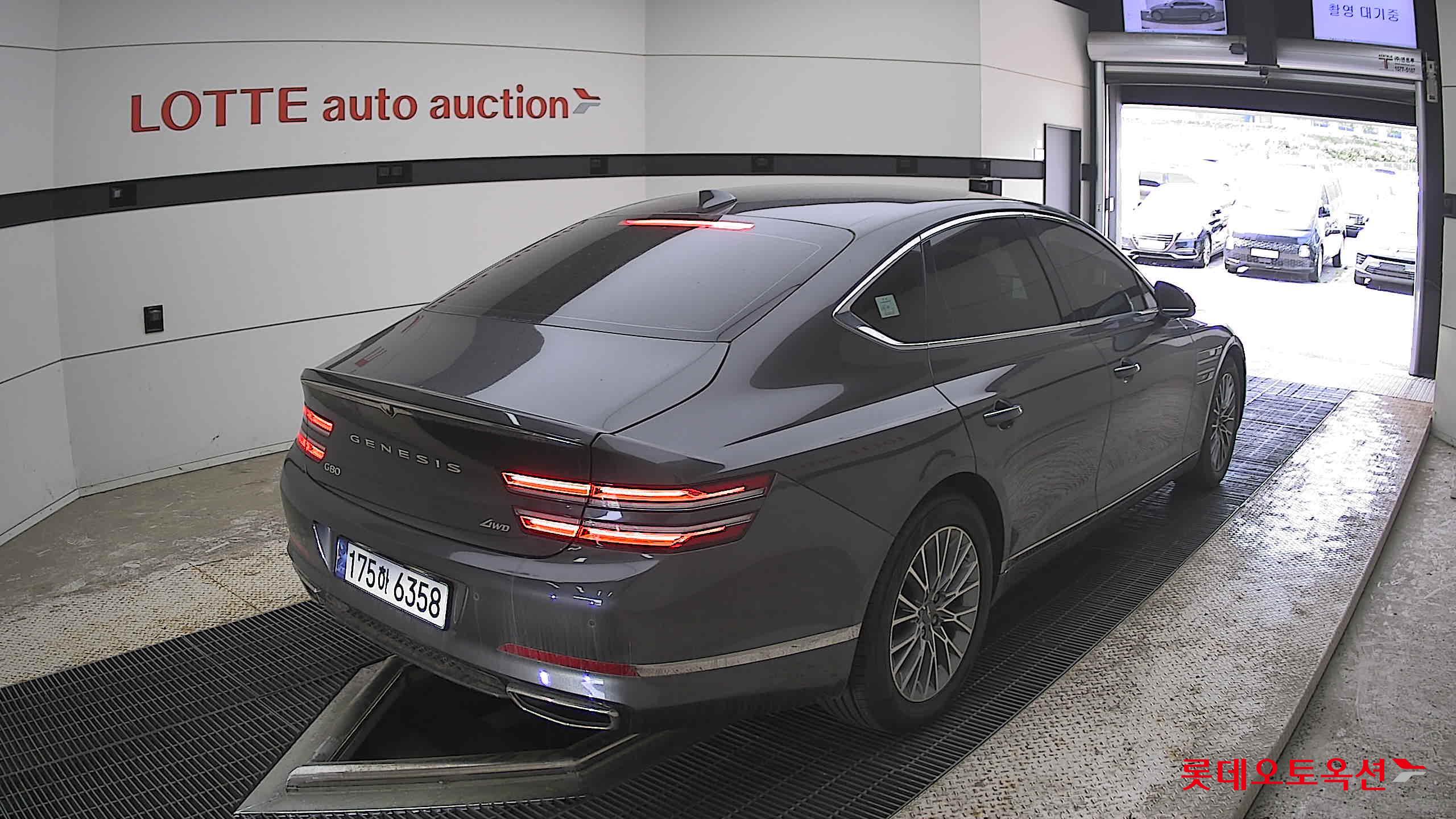 Genesis G80 - 5