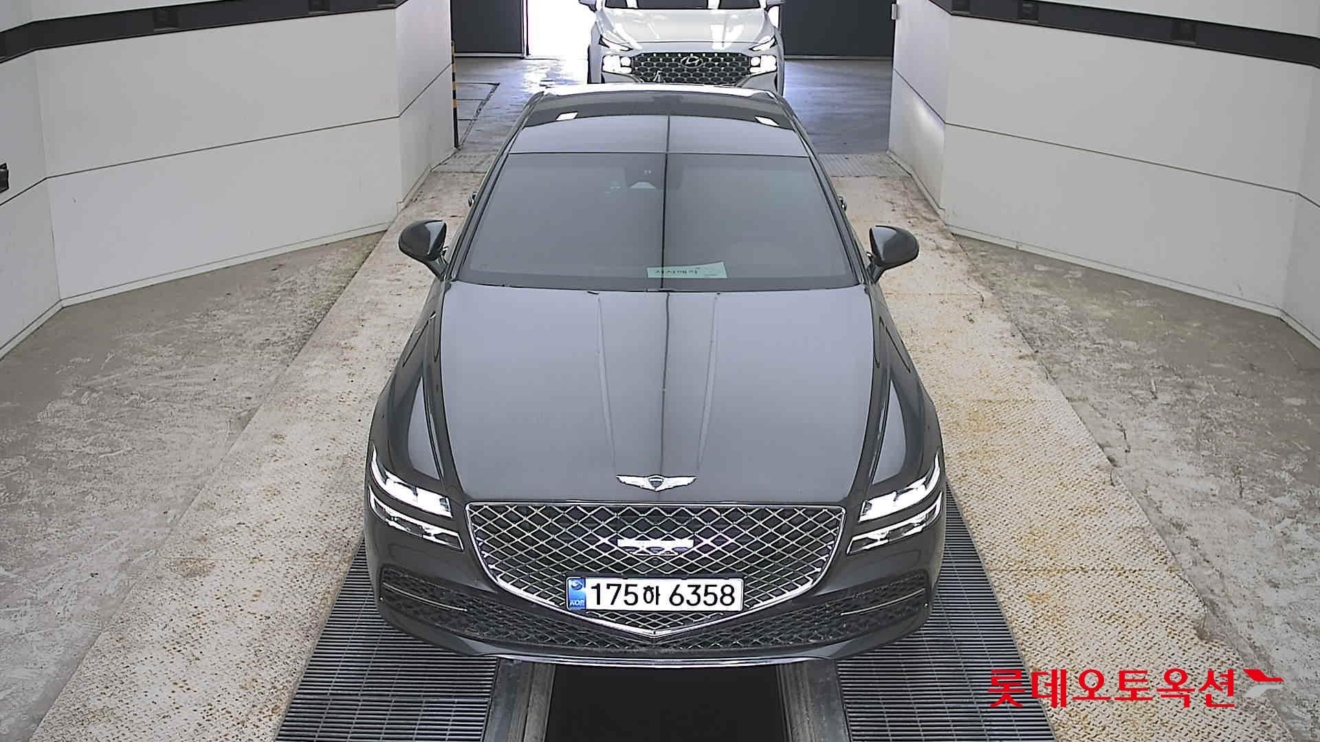 Genesis G80 - 1