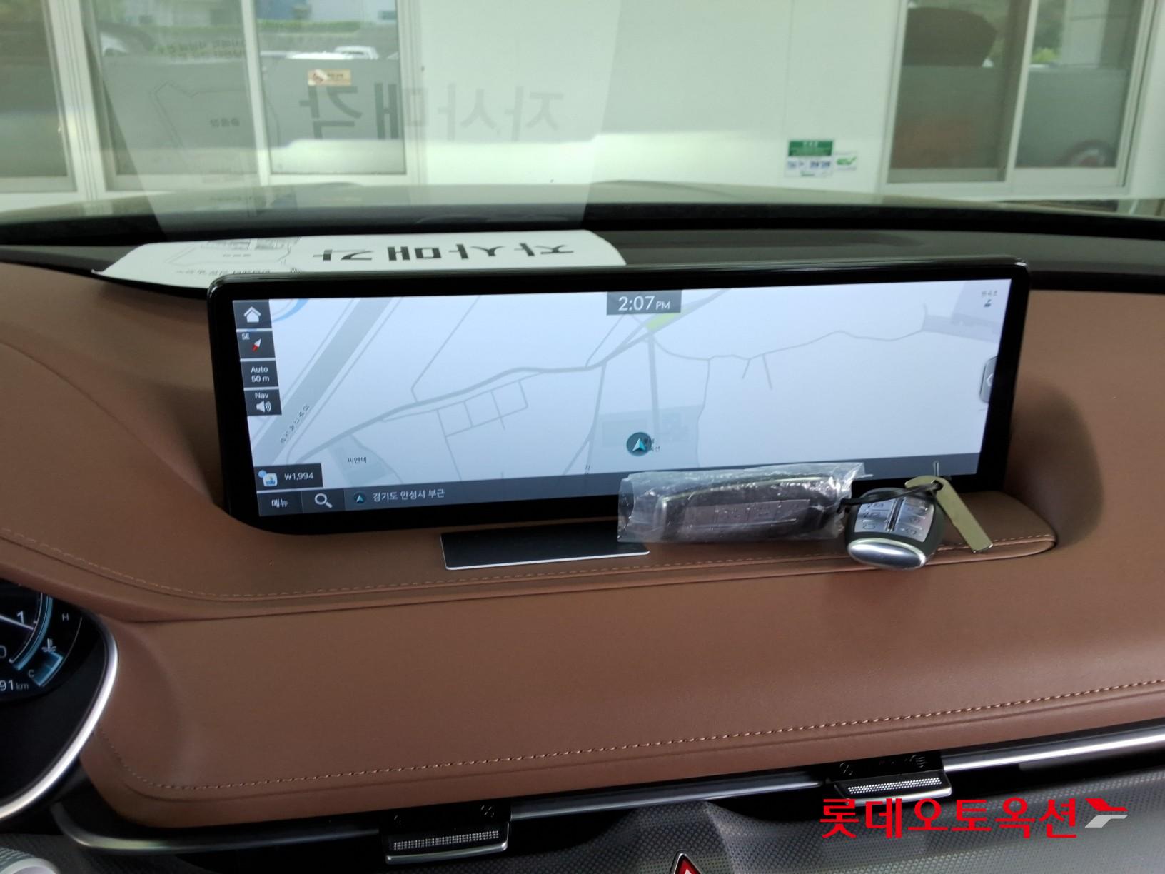 Genesis G80 - 32