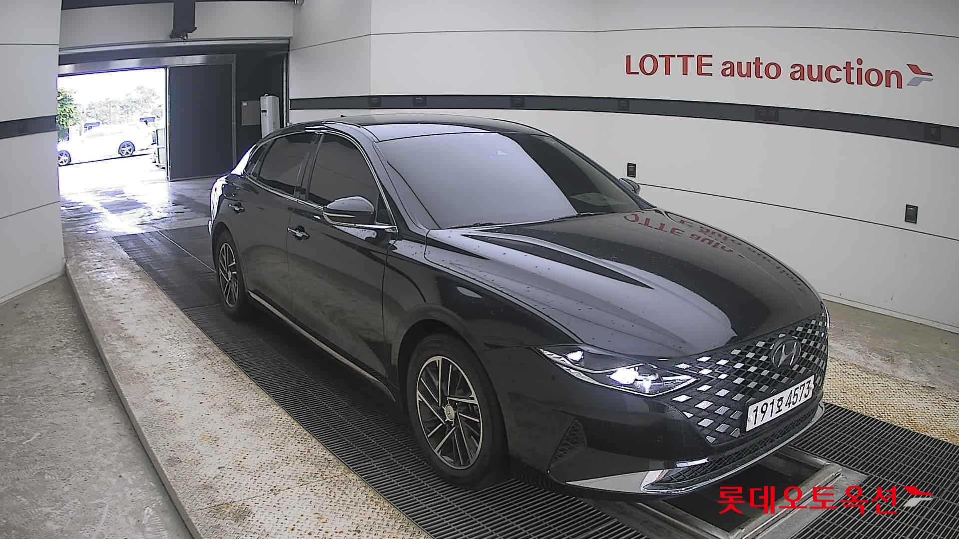 2022 - hyundai grandeur