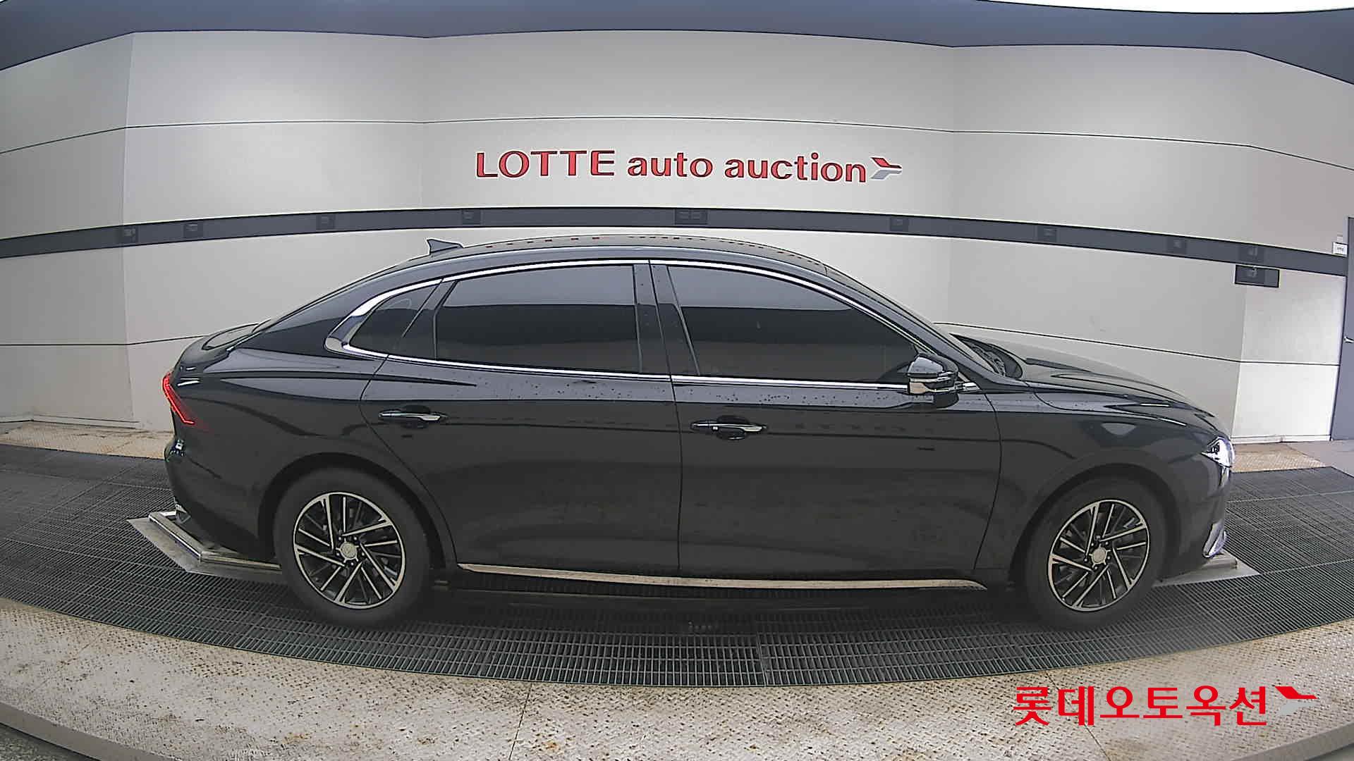 2022 - hyundai grandeur