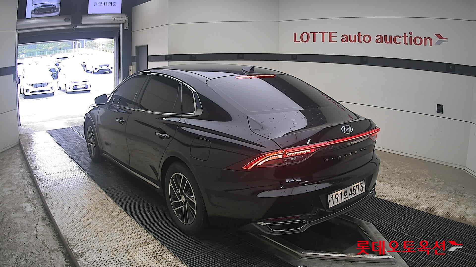 2022 - hyundai grandeur
