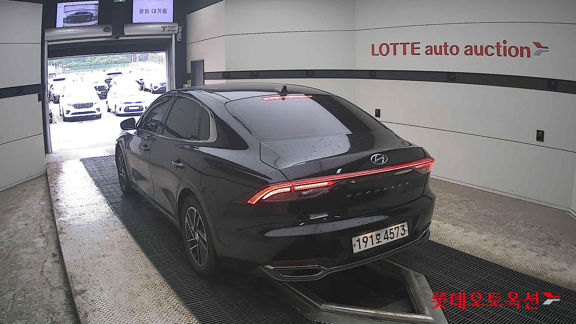 2022 - hyundai grandeur