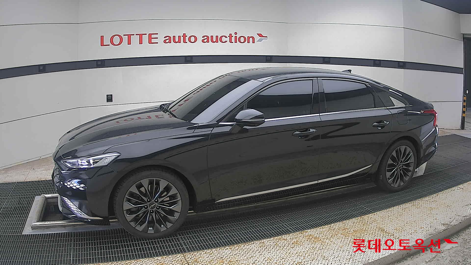 2023 - kia k8