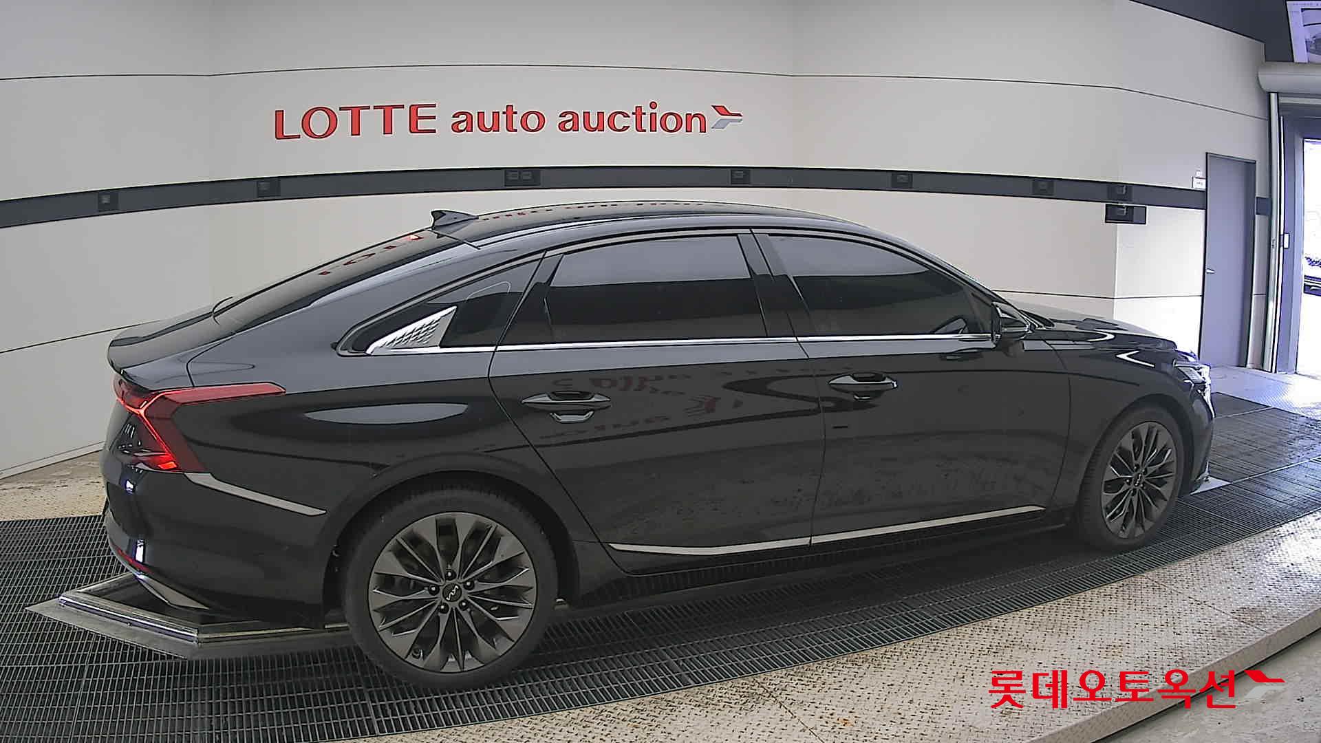 2023 - kia k8