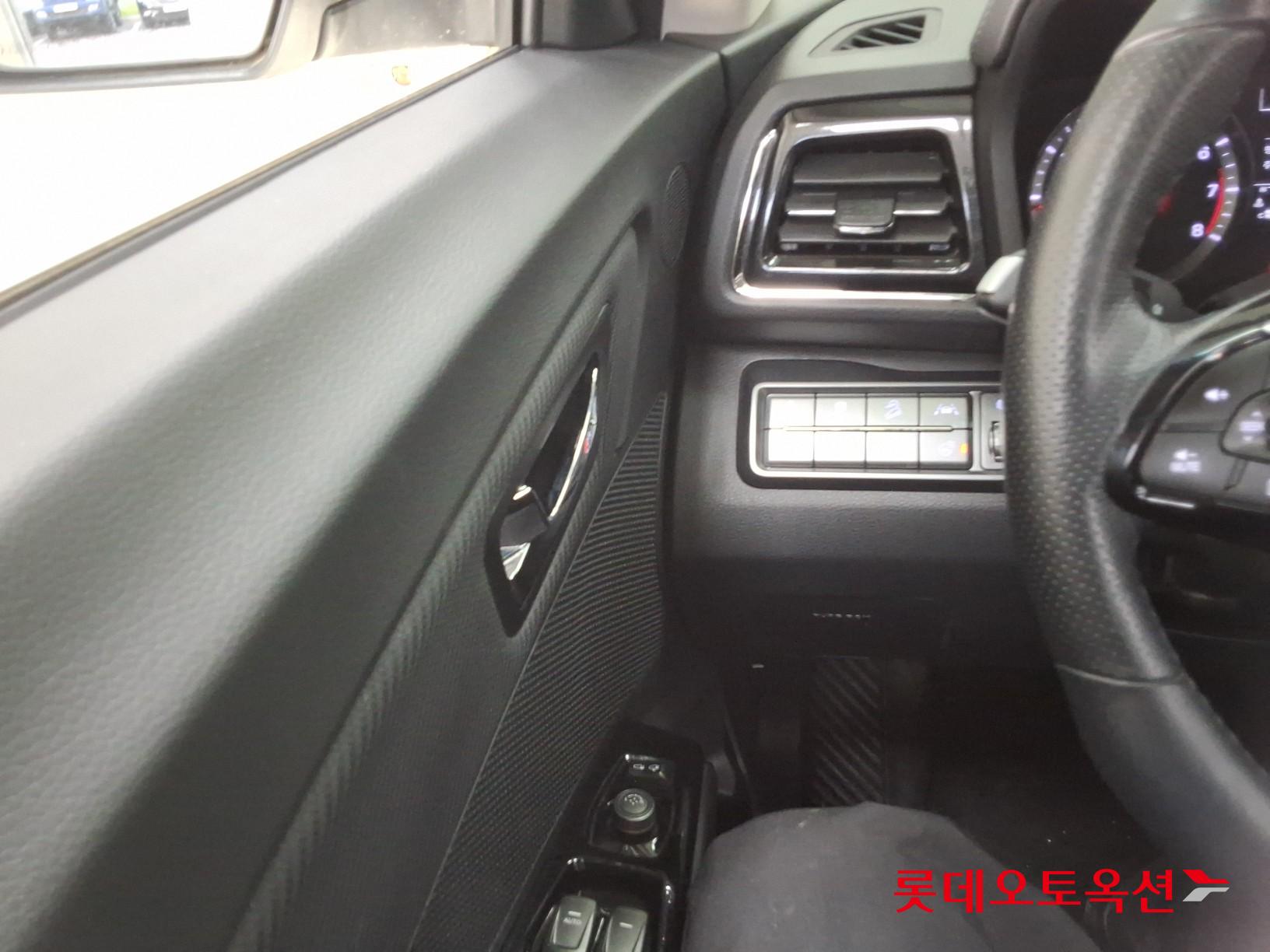 2022 - ssangyong tivoli