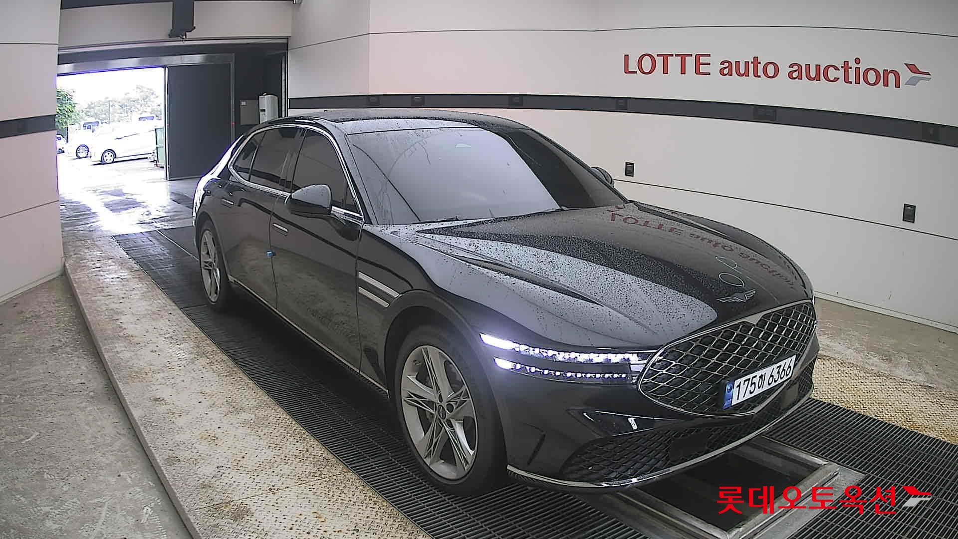 2023 - genesis g90