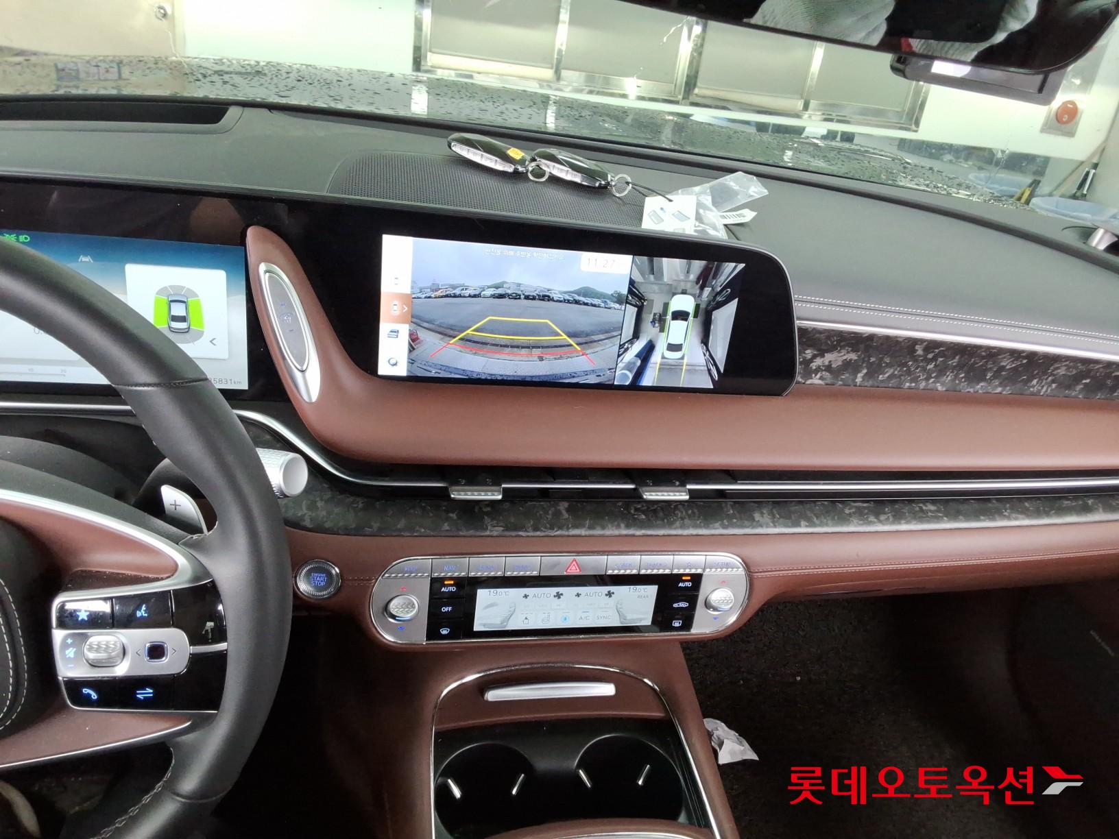 2023 - genesis g90