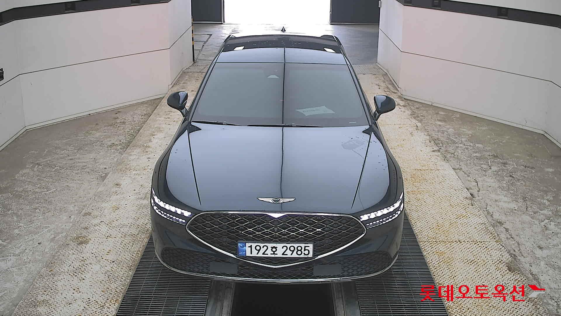 GENESIS G90 (G)