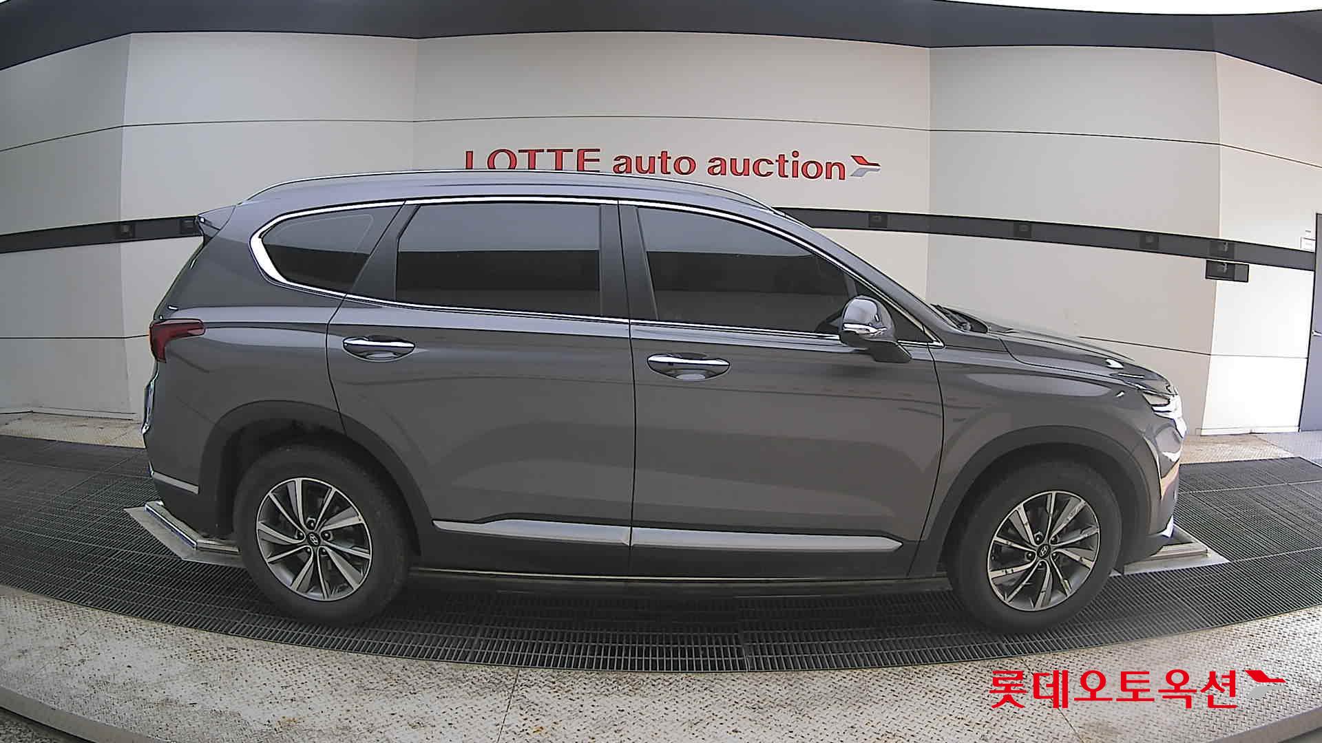 Hyundai Santa Fe - 21