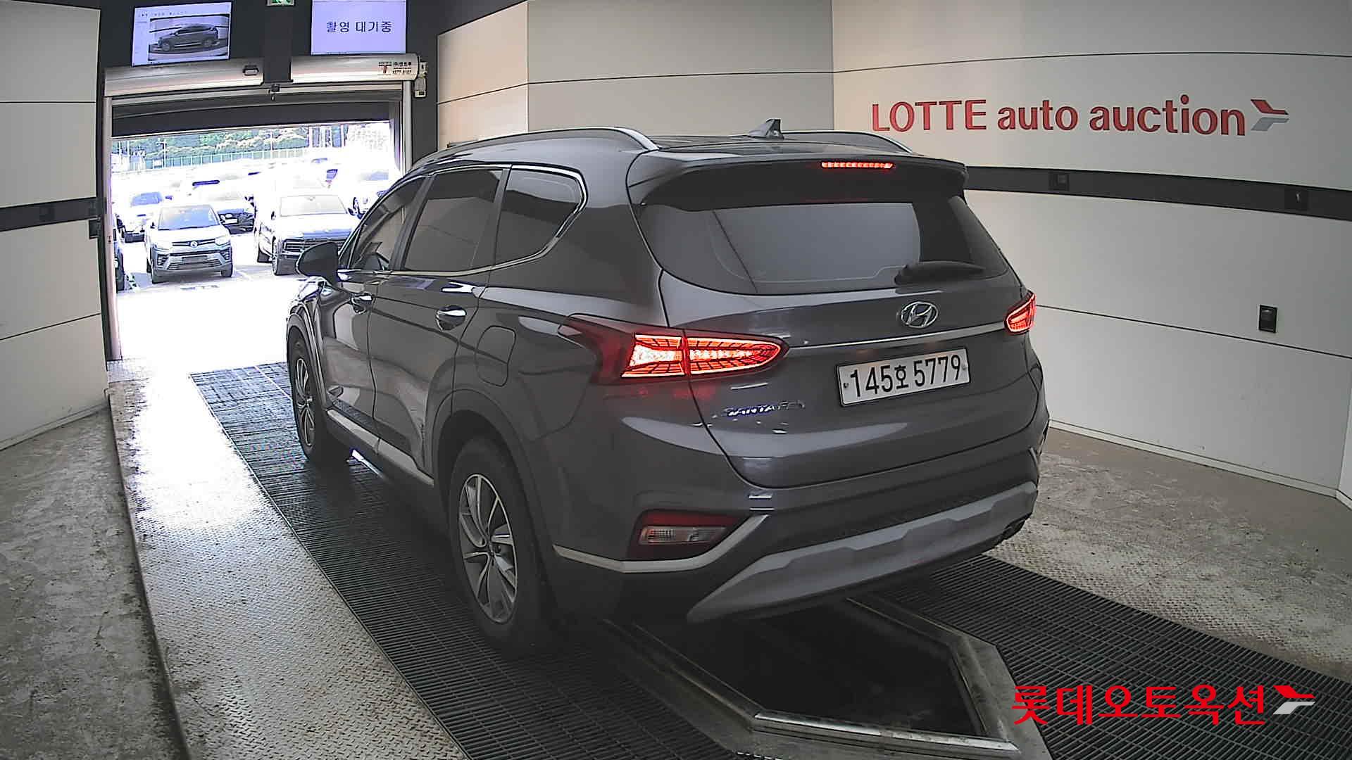 Hyundai Santa Fe - 16