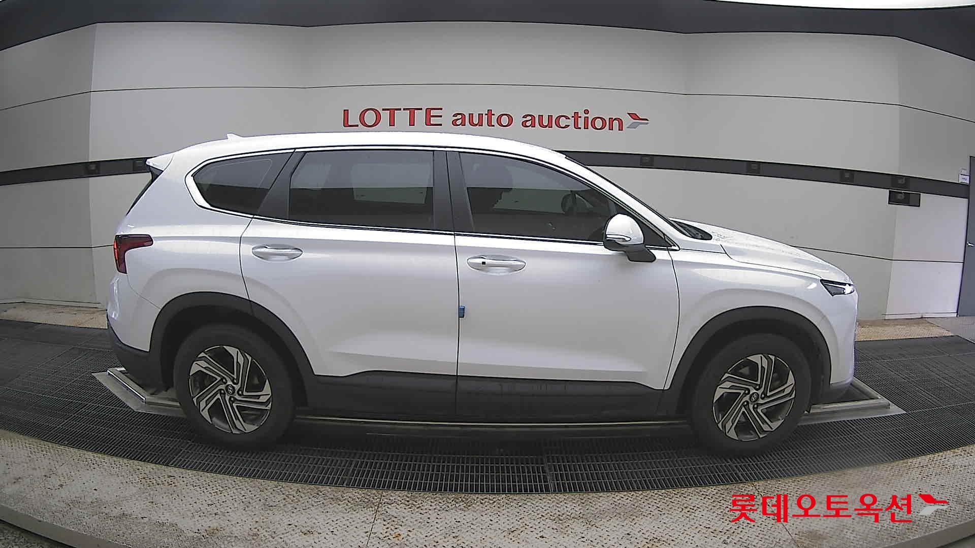 Hyundai Santa Fe 2022 Creamy White Pearl (optional) из Кореи, фото 3
