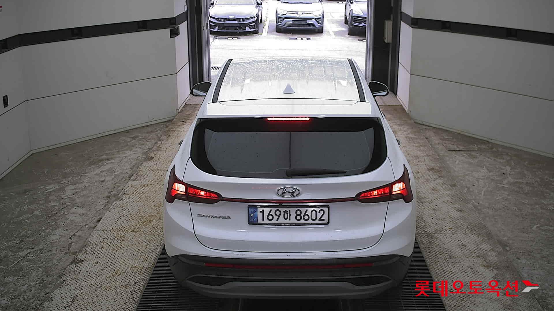 Hyundai Santa Fe 2022 Creamy White Pearl (optional) из Кореи, фото 5