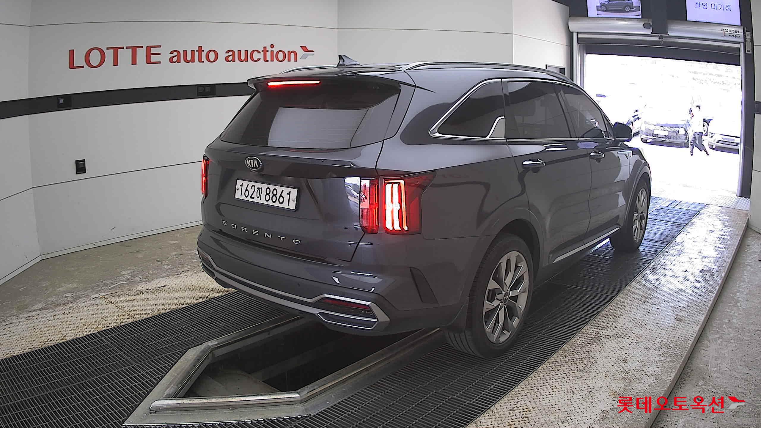 Kia Sorento - 5