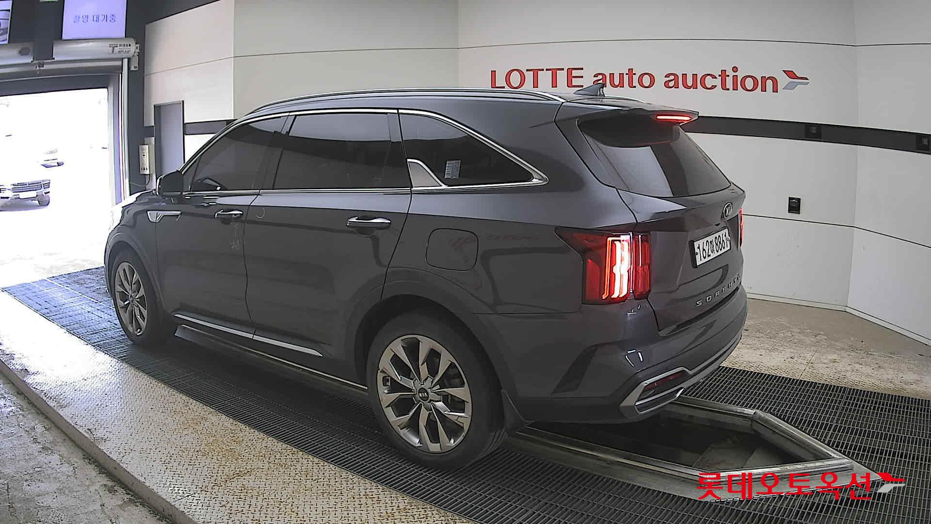 Kia Sorento - 15