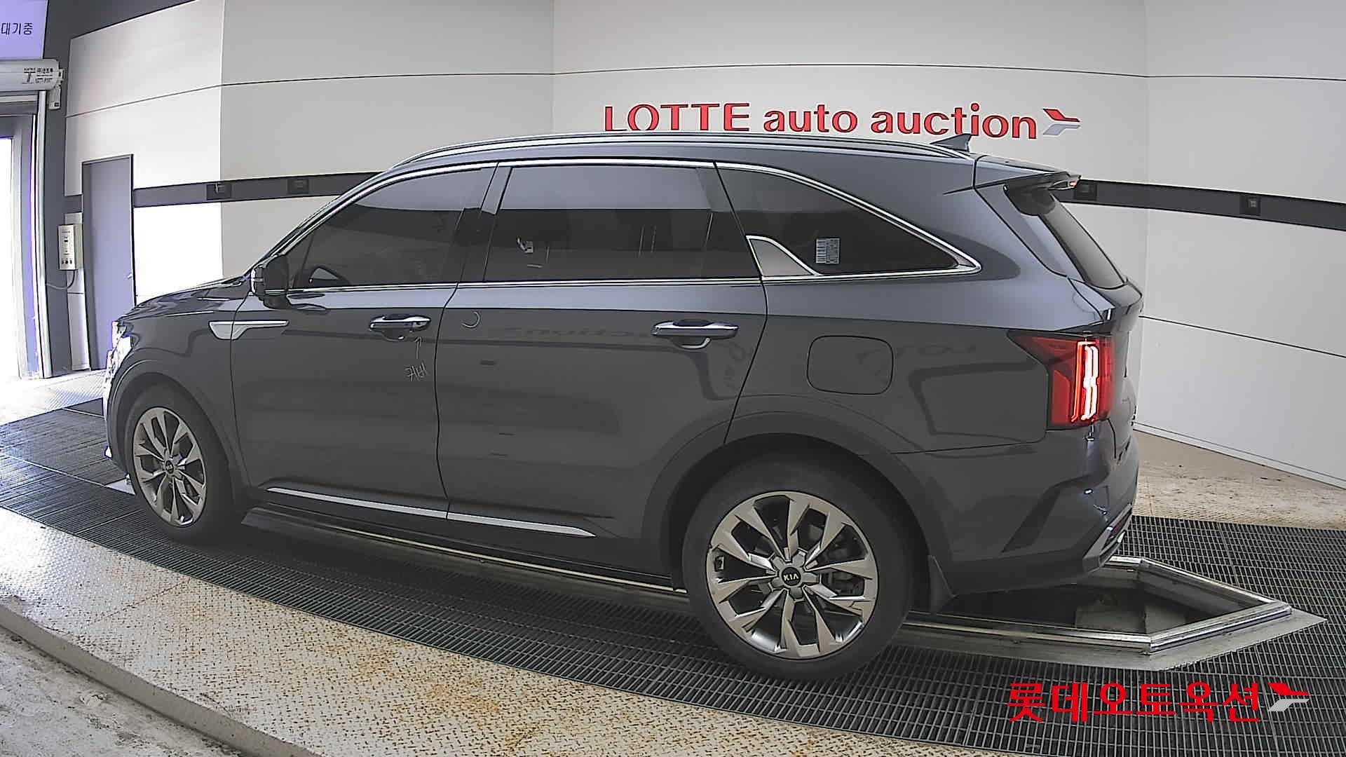 Kia Sorento - 14