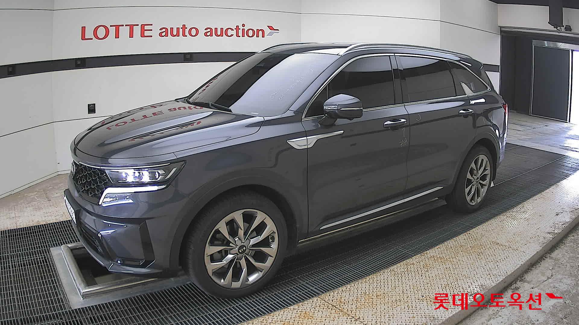 Kia Sorento - 11