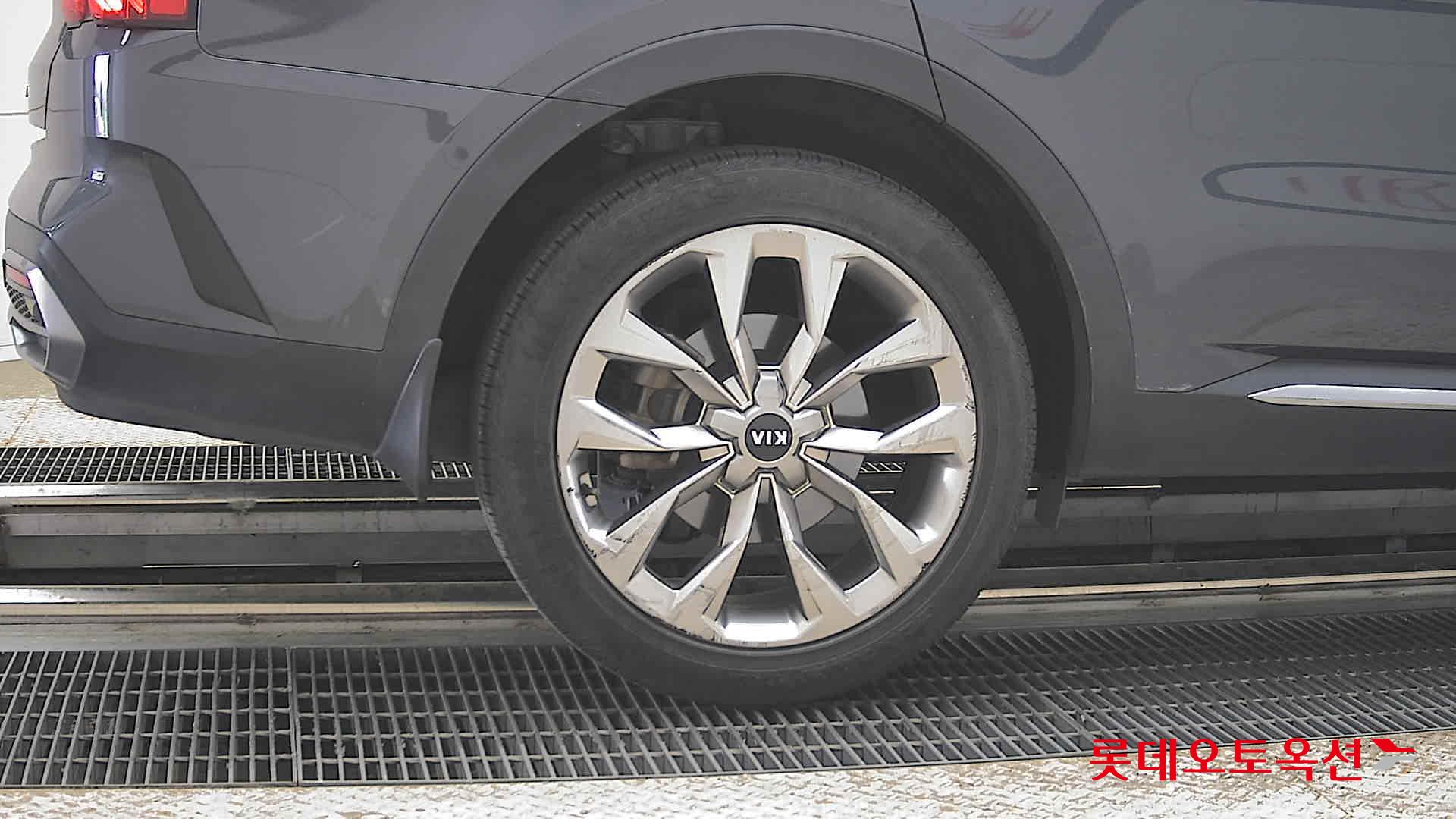 Kia Sorento - 28