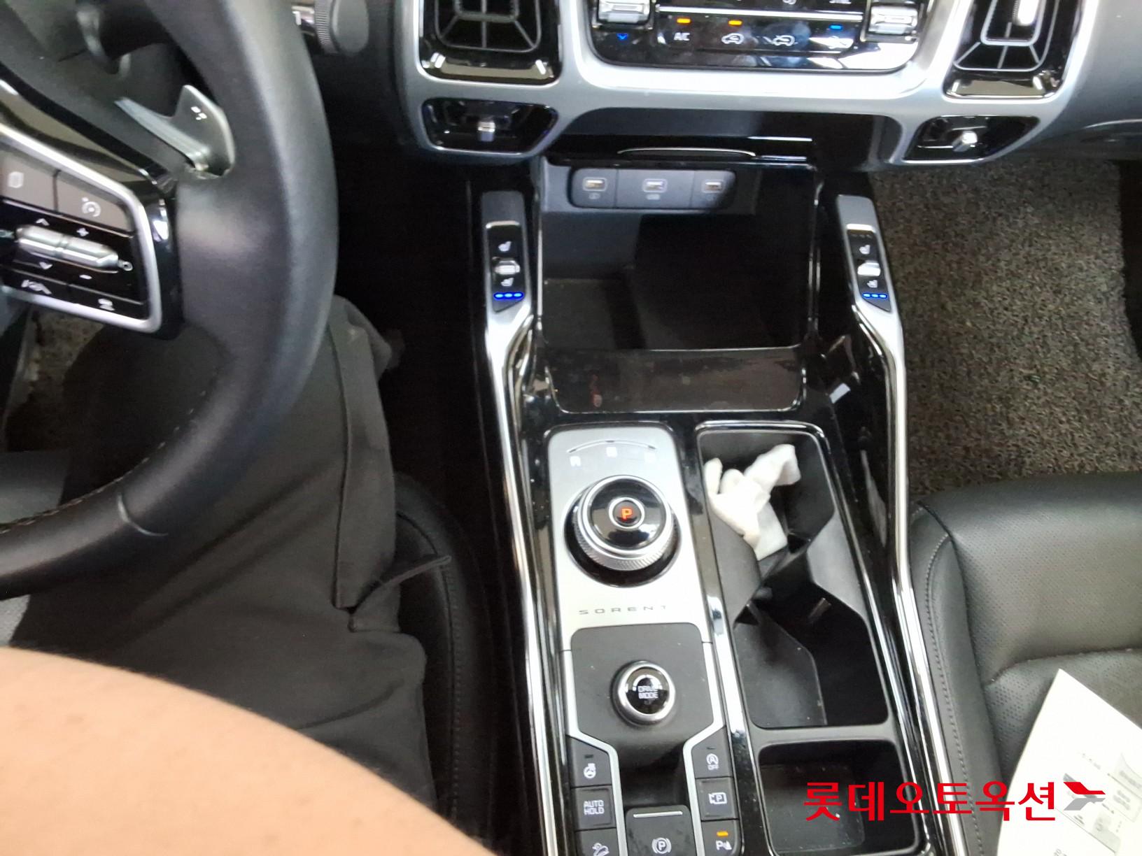 Kia Sorento - 34