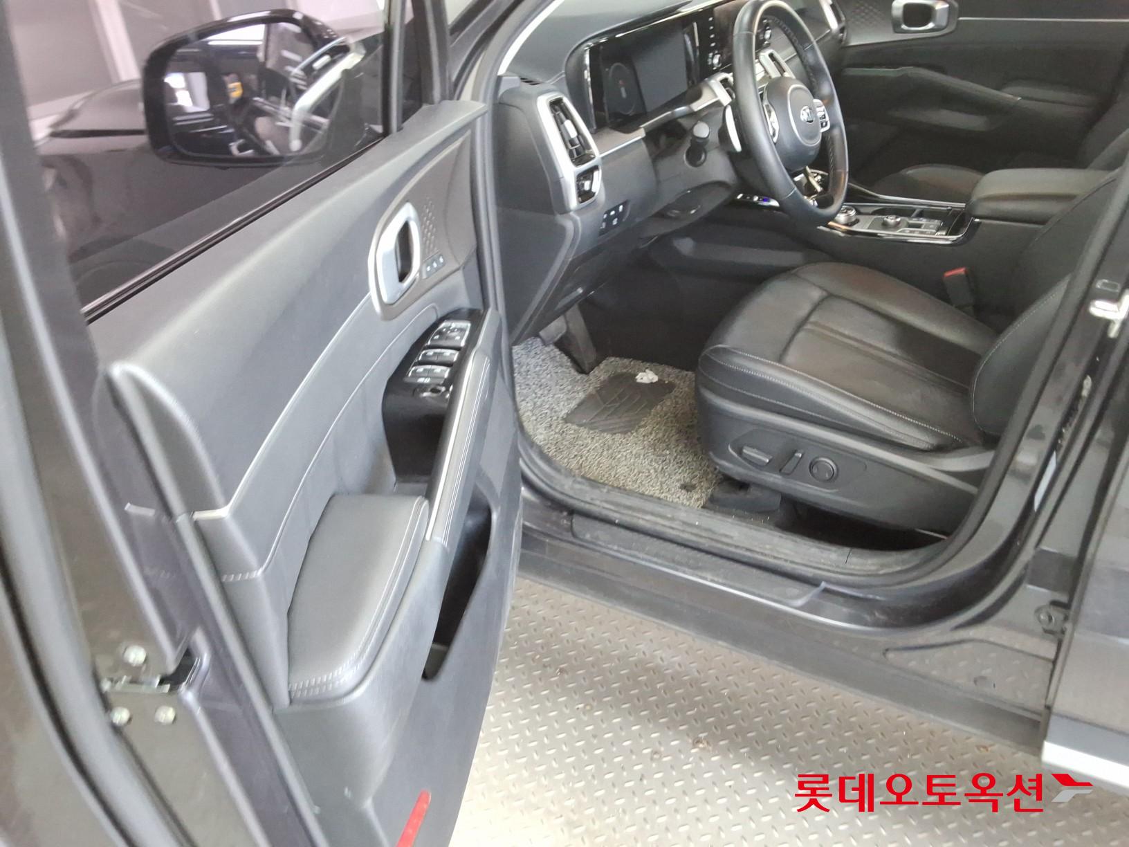 Kia Sorento - 37