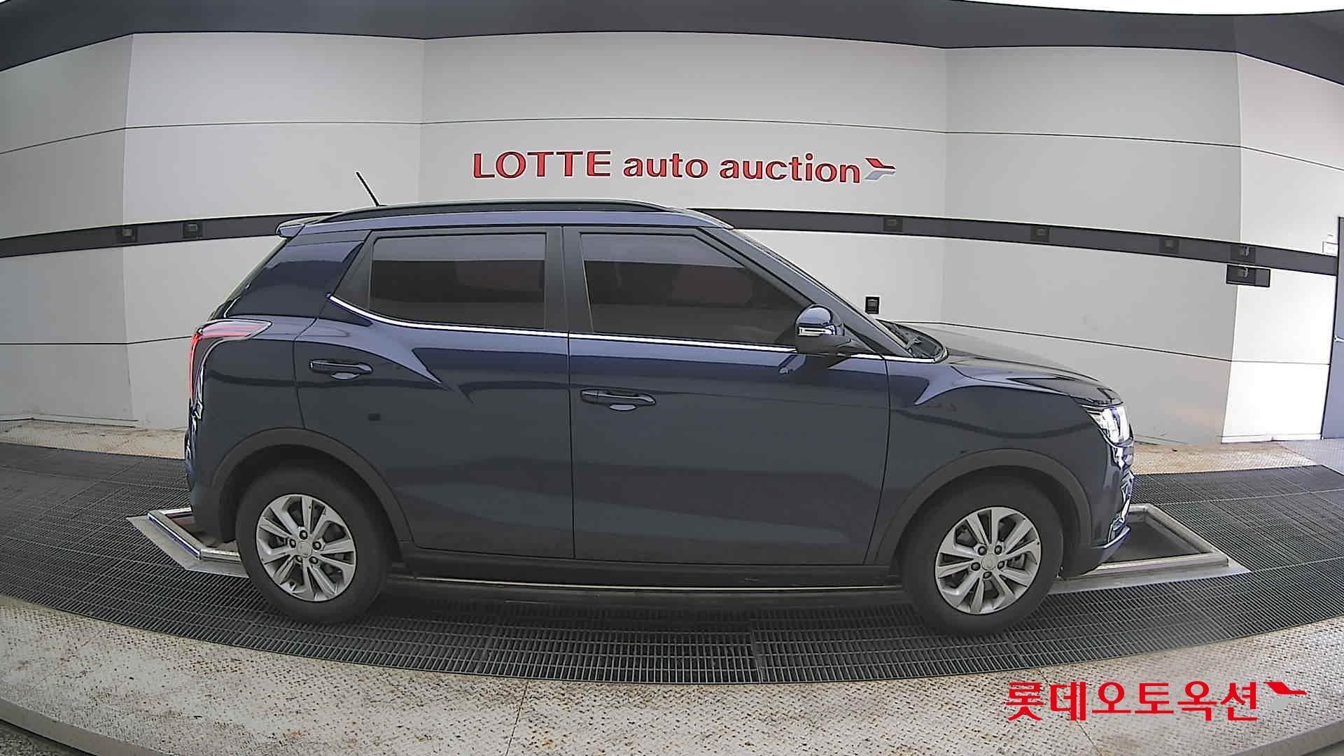 KG Mobility Tivoli - 21