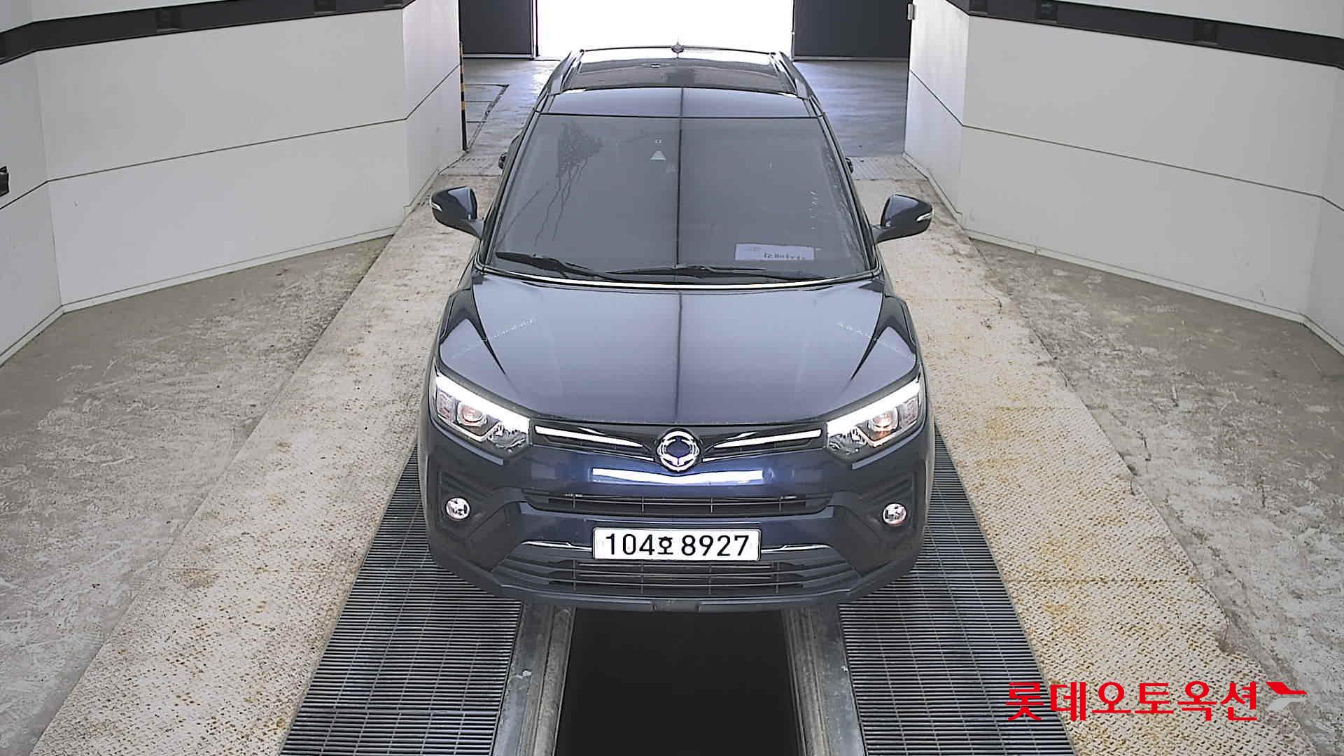 KG Mobility Tivoli - 1