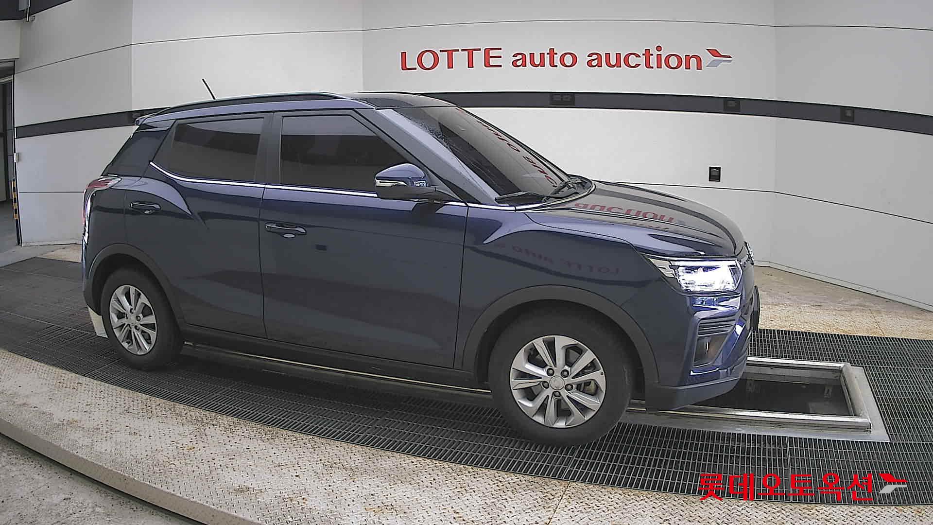 KG Mobility Tivoli - 22