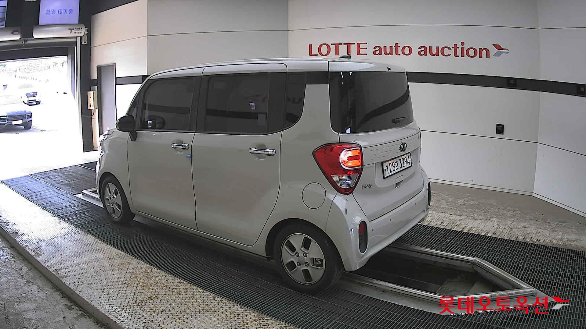 Kia Ray - 15