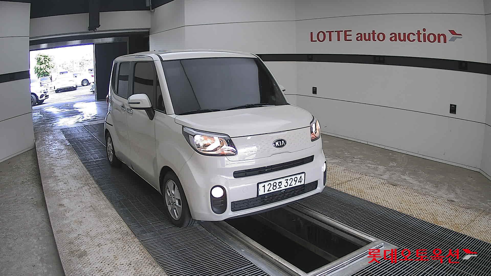 Kia Ray - 24
