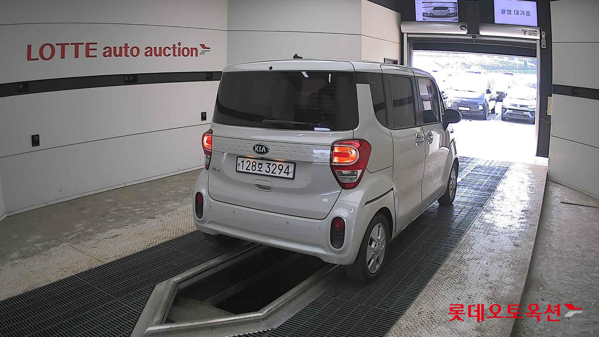 Kia Ray - 18